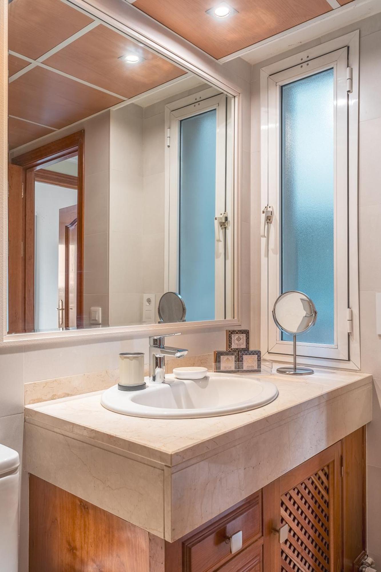 Apartamento Aravirma Granada Ngoại thất bức ảnh